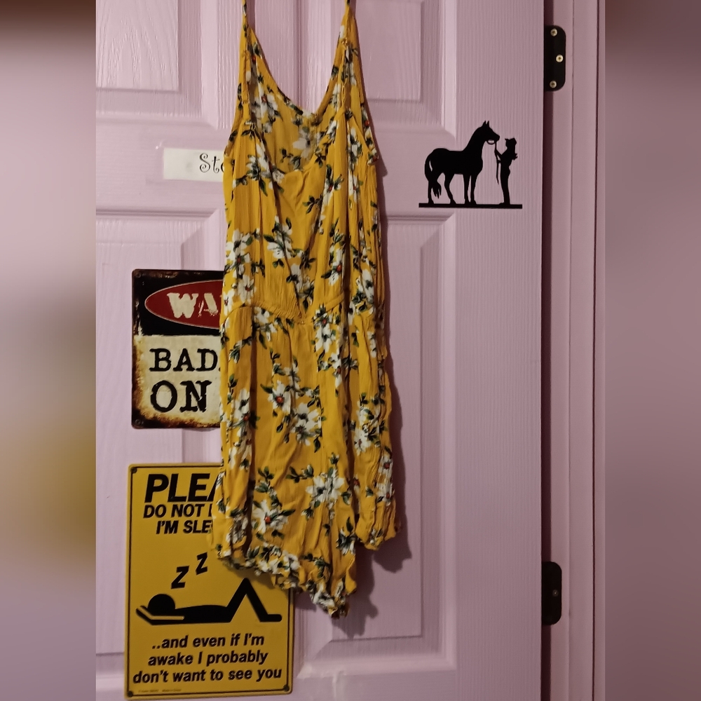 Yellow flower jumper